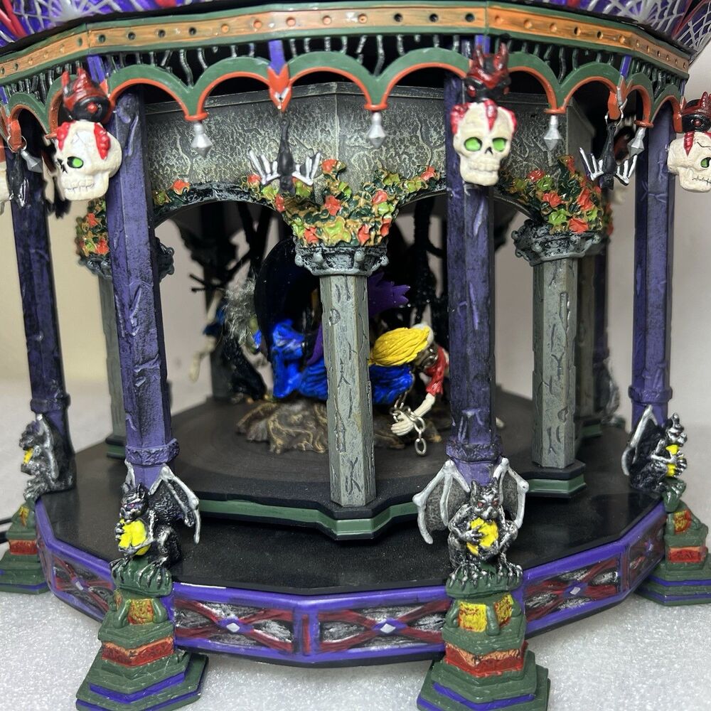 WORKING Dept. 56 Halloween 2002 Ghostly Carousel #56.55317 Spins Lights Sounds - Picture 8 of 11